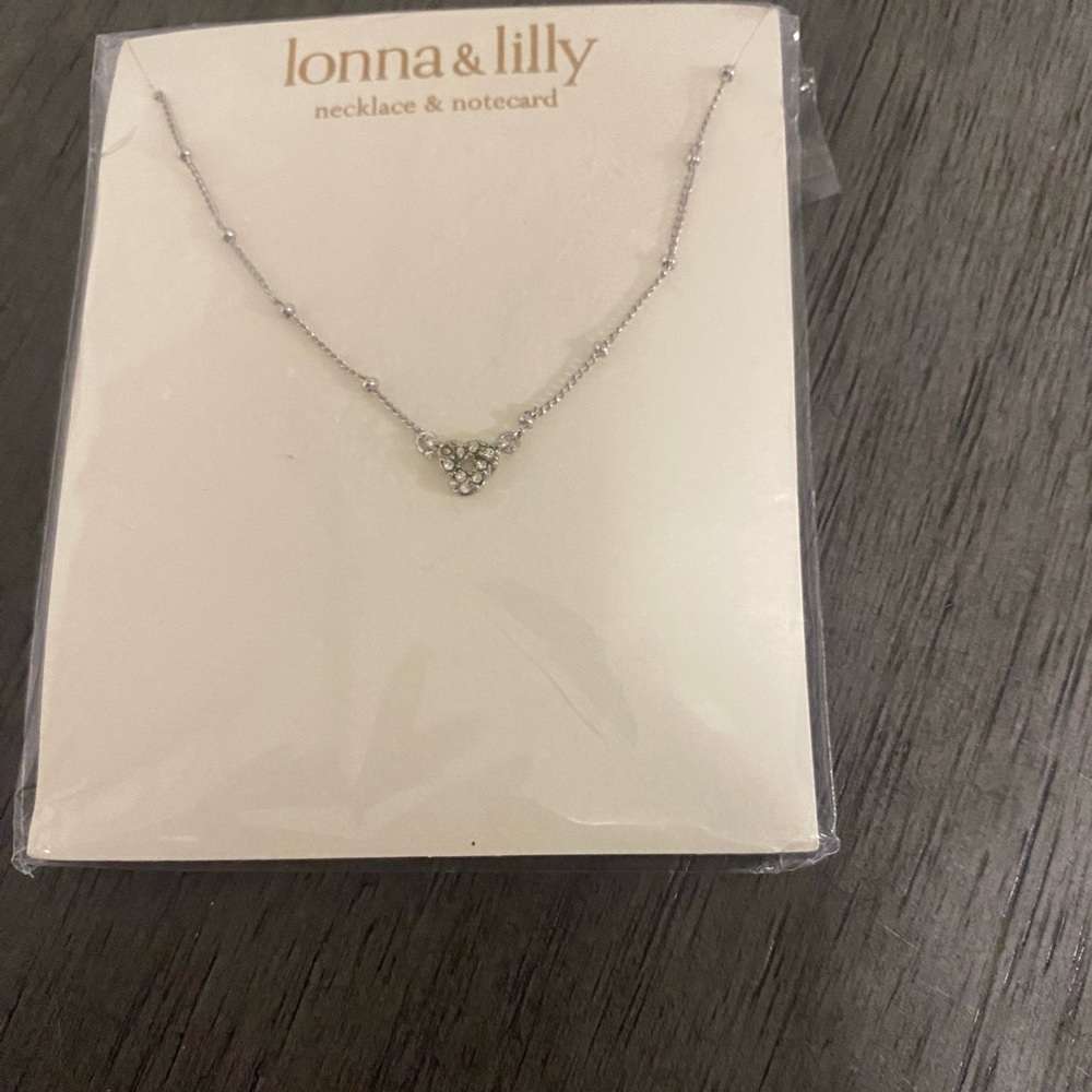 NWT Lonna and Lilly charm necklace